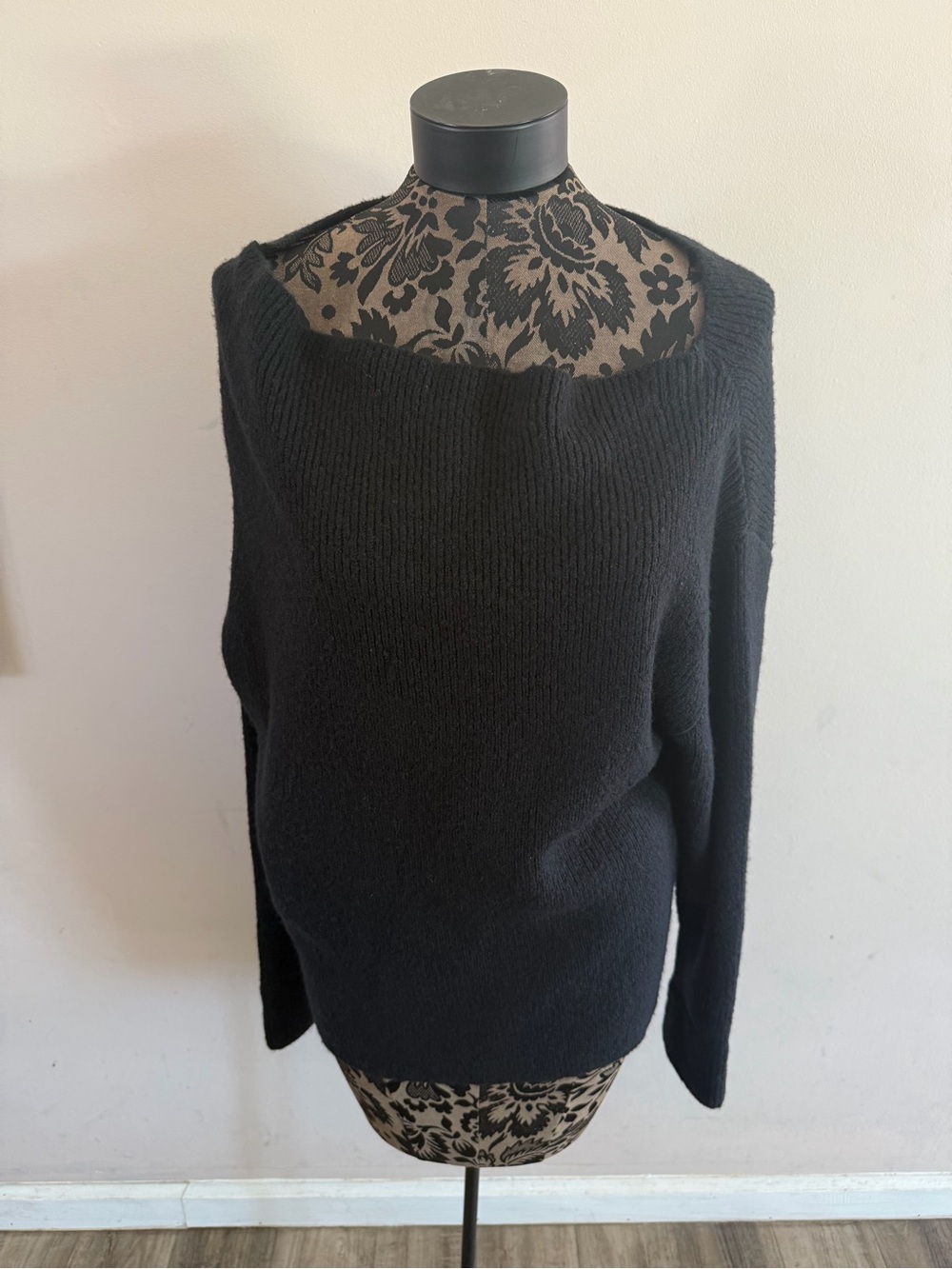 Treasure & Bond Womens Black Ribbed Square Neck Long Sleeve Sweater Large NWT